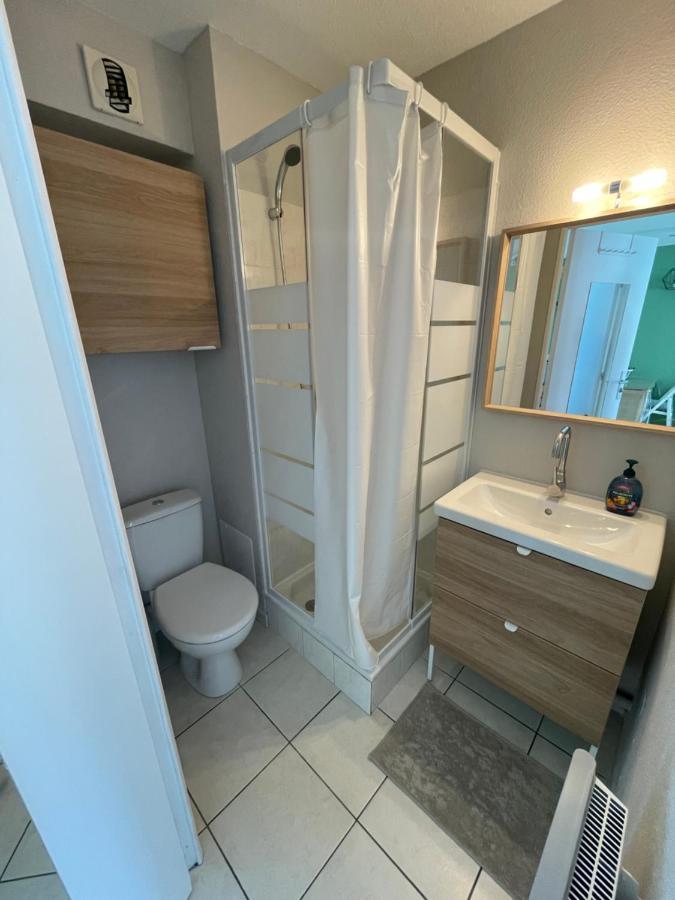 Charmant Appartement Cosy Sur Sete Proche De Toutes Commodites, Parking Prive Ngoại thất bức ảnh